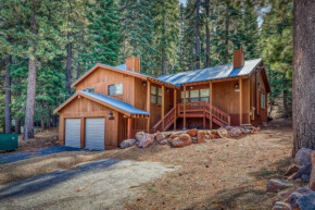 Tasteful Truckee Cabin, Truckee